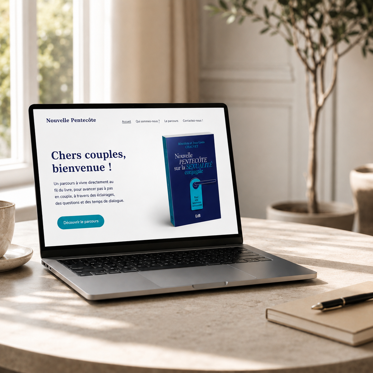 Site internet de Nouvelle Pentecôte affiché sur un ordinateur portable