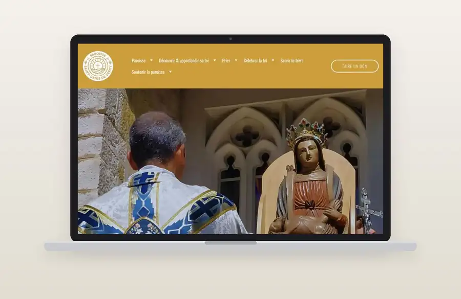 Site internet de la paroisse Saint-Denis de Vergy affiché sur un ordinateur portable